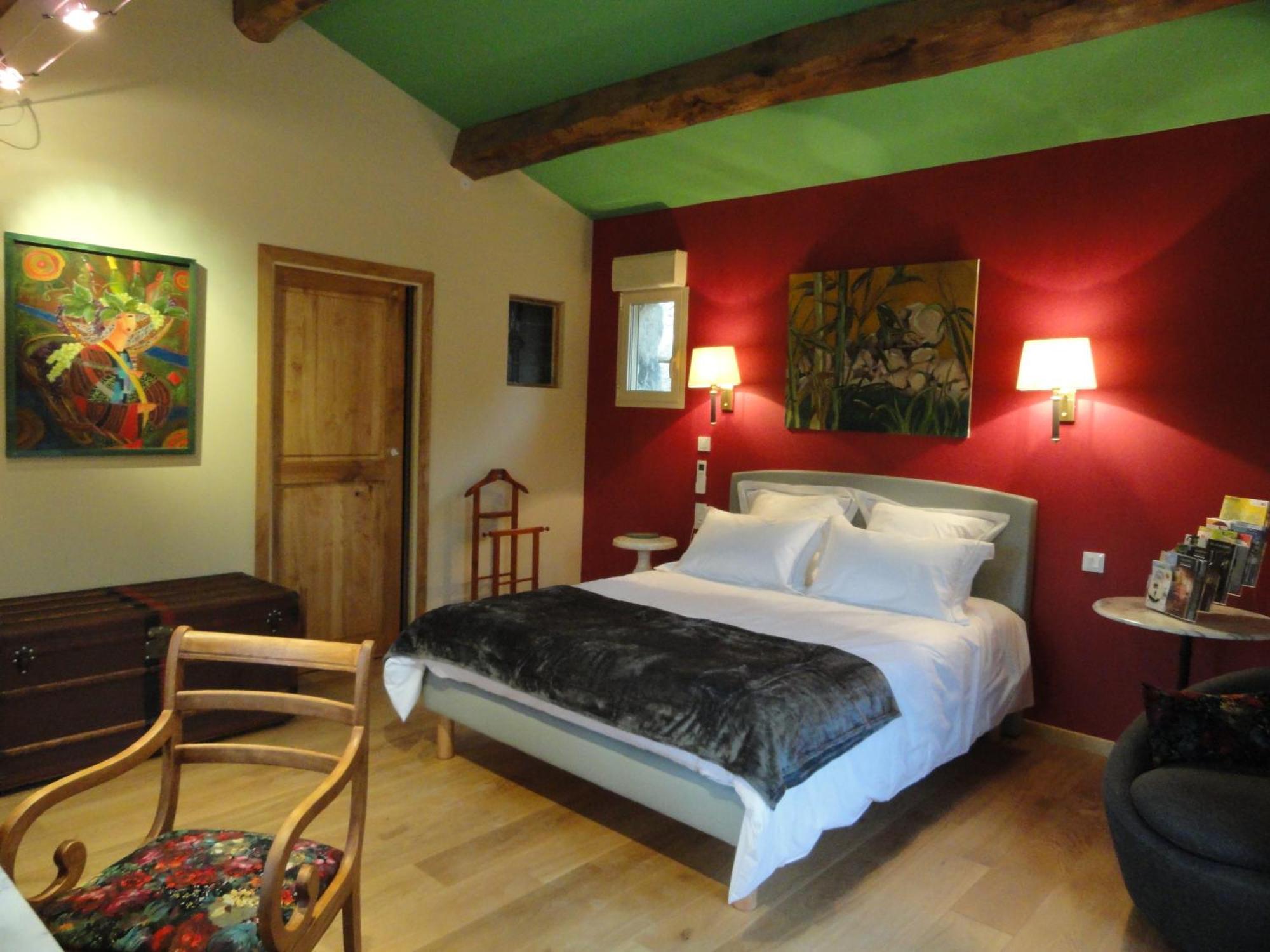 Chambre D'Hotes Au Creux Du Chambon Joyeuse Habitación foto